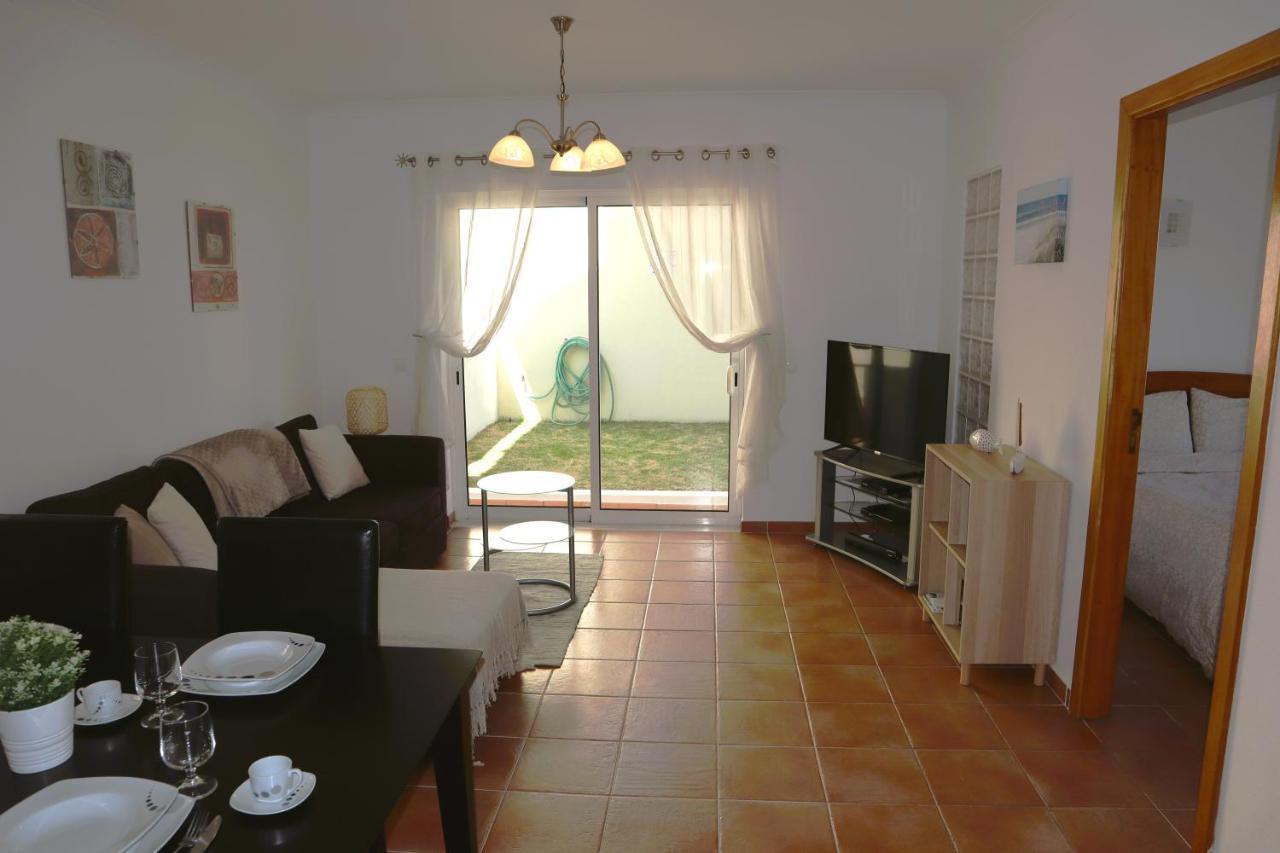 Apartamento Nathalie A 100M Da Praia カルヴォエイロ エクステリア 写真