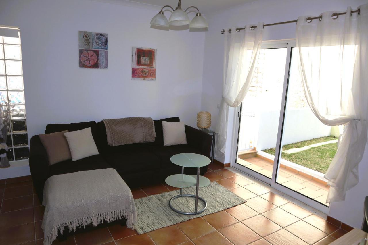 Apartamento Nathalie A 100M Da Praia カルヴォエイロ エクステリア 写真